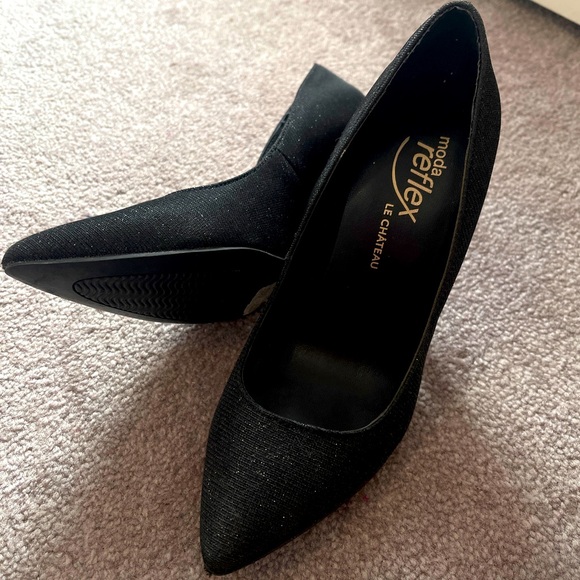Black Pump Heels | Size 7 - Picture 3 of 6
